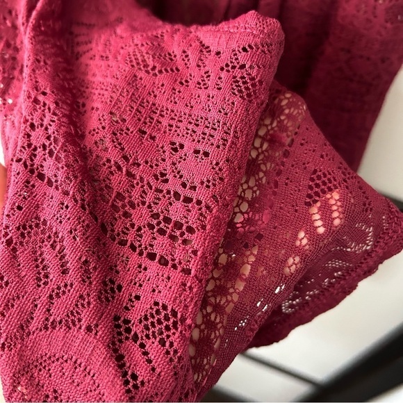 [XXS] BCBG Maxazria Burgundy Lace Scoop Neck Short Sleeve Mini Dress - Picture 9 of 10